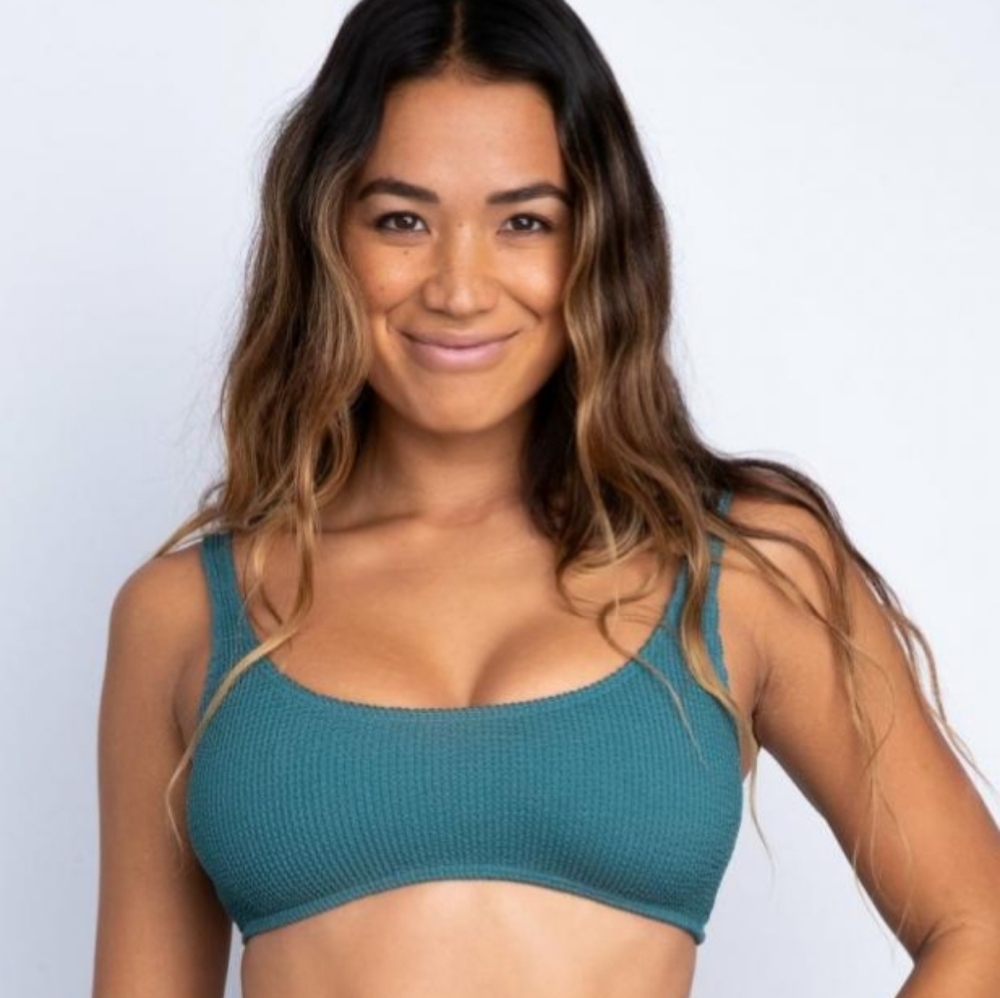 NWOT Skatie 'Mya' bikini top size XS, Earth